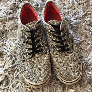 Womens vans size 8